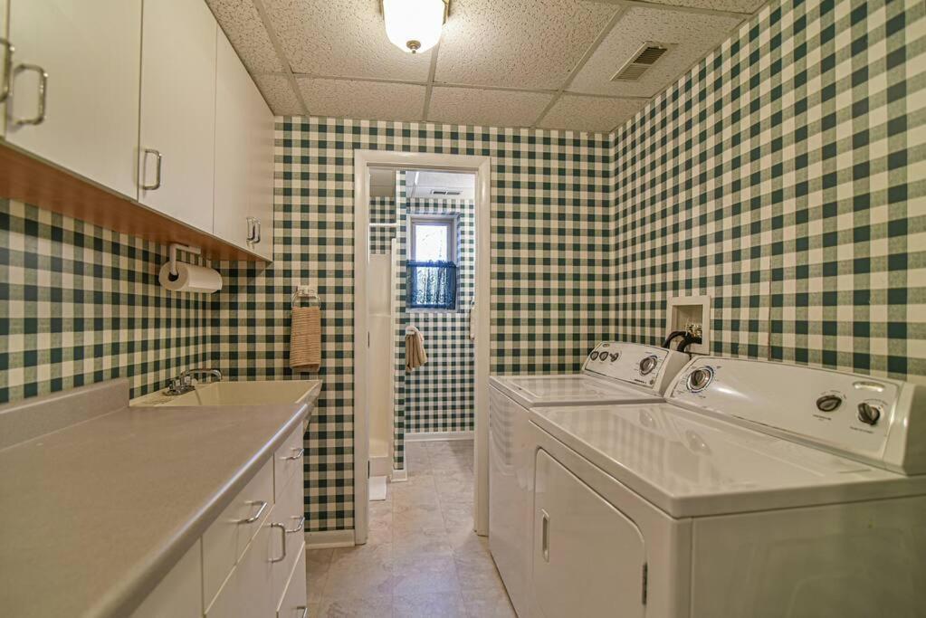 The Camby Cabin Just 12 Miles To Downtown Asheville Extérieur photo