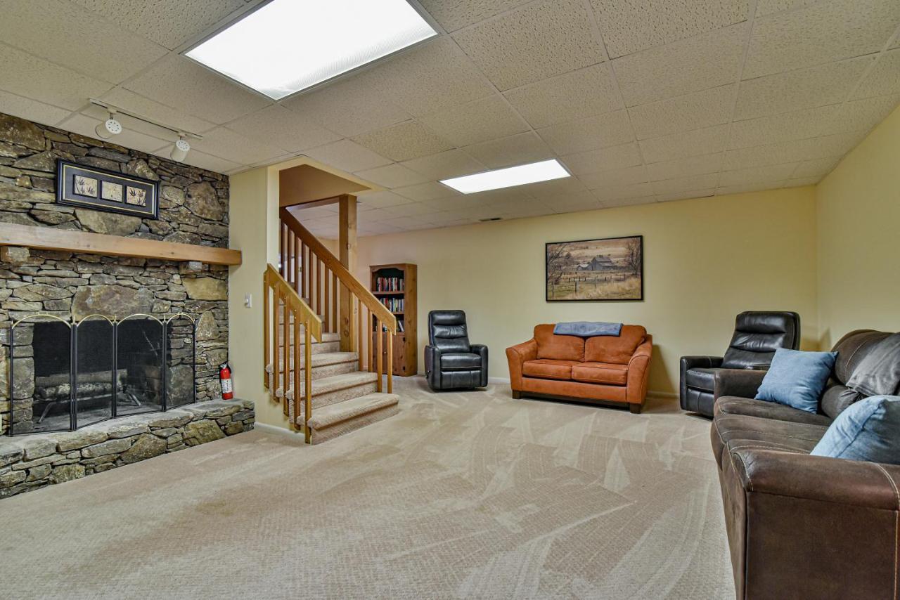 The Camby Cabin Just 12 Miles To Downtown Asheville Extérieur photo