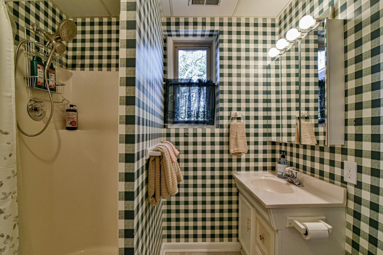 The Camby Cabin Just 12 Miles To Downtown Asheville Extérieur photo